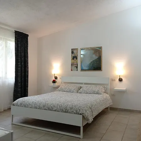 Gli Archi Country 3*